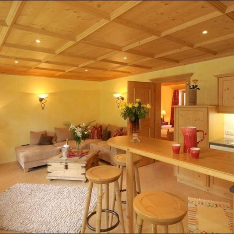Serviced Apartments VILLA LICHT - Appartamento 2 con 2 Camere da Letto e Balcone - 7
