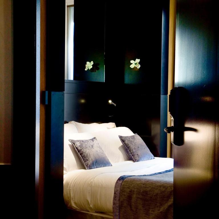 Marceau Champs-Elysées - Chambre Double Confort - 1