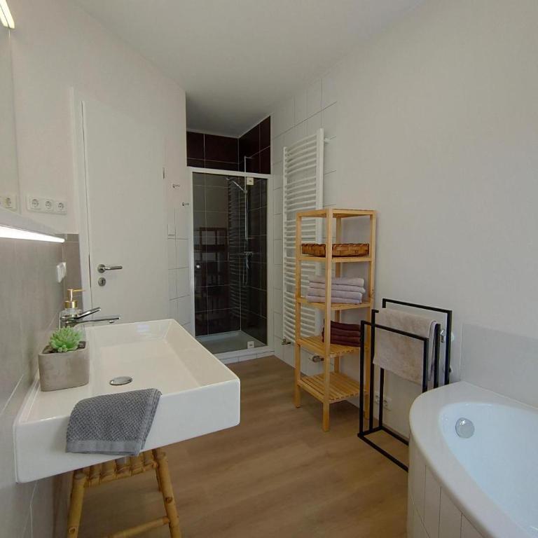 Haus Paradies Superior FEWO`S Loft, Terrasse, private Sauna, aktiv Card, Sankt Englmar - Apartment mit Terrasse - 17