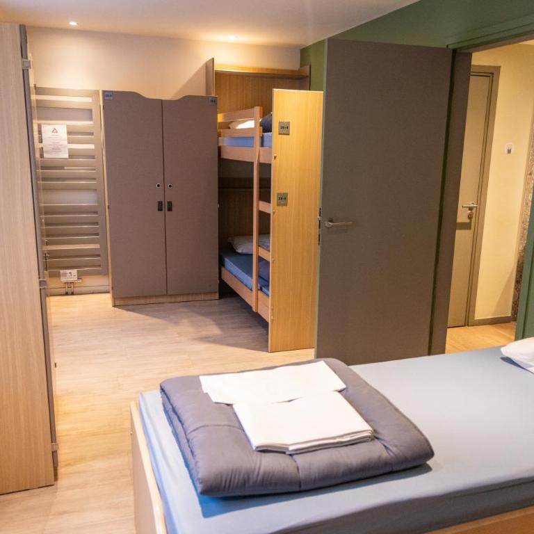 Adveniat Paris - Chambre Familiale avec Salle de Bains Privative - 8