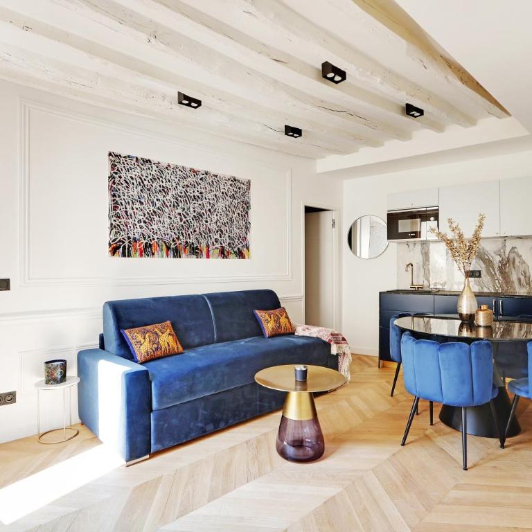 Pick A Flat's Apartment on rue Montorgueil - One-Bedroom Apartment - 1