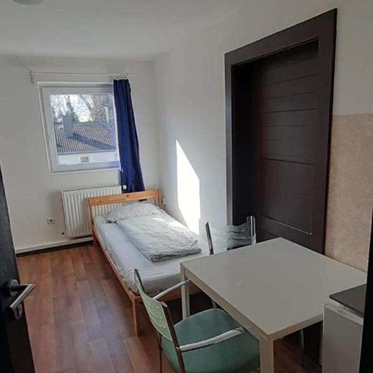 2-Rent Group Hostel Apartments EVE74 - Doppelzimmer - 4
