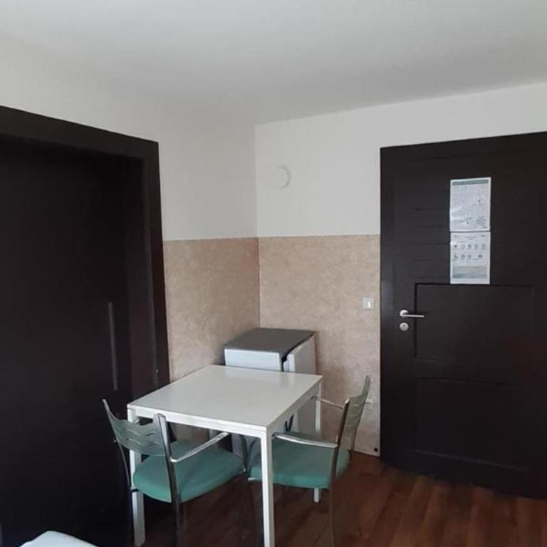 2-Rent Group Hostel Apartments EVE74 - Doppelzimmer - 6