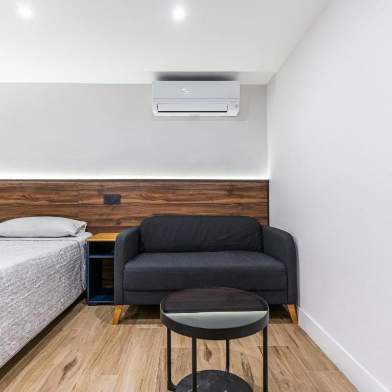 CC Atocha Apartments - One-Bedroom Apartment - Non-Smoking - 3