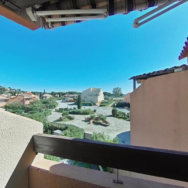 LAL220-032 Appartement 2 pièces 4 couchages LA LONDE LES MAURES - Apartamento Deluxe - 4
