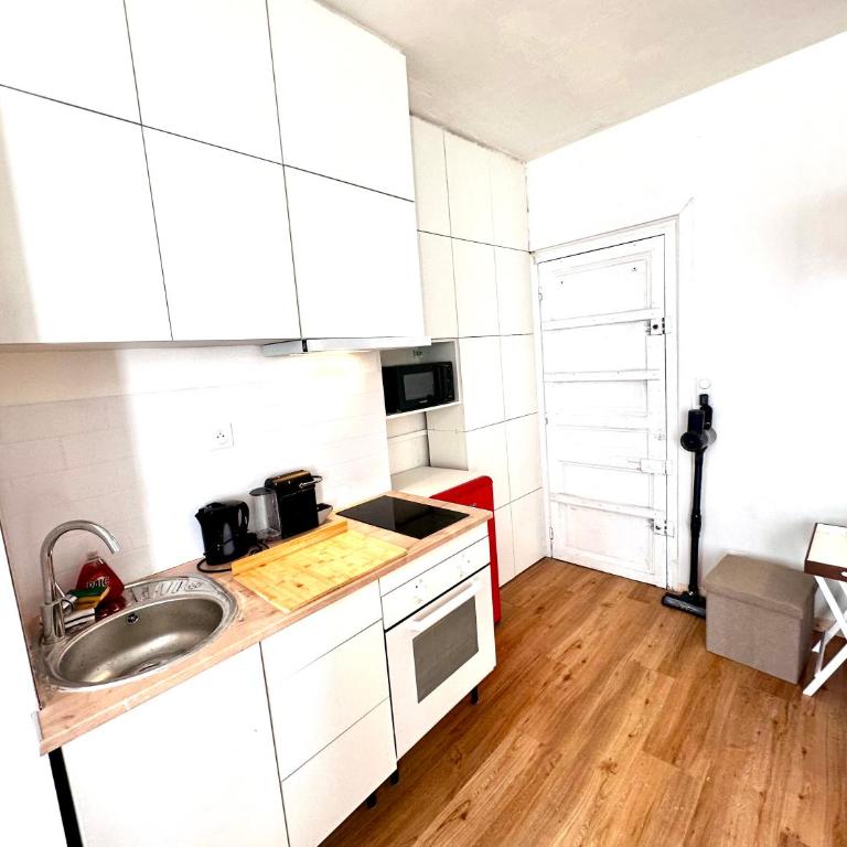 Sunny Paris studio in the heart of 11ème - Appartement 1 Chambre - 25