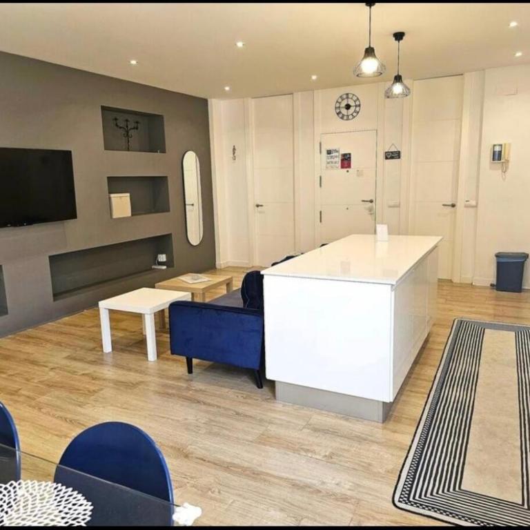AMPIO 2 CAMERE AL CENTRO STORICO E 15 Min DALLA SPIAGGIA, - Apartamento Familiar de 2 dormitorios - 1