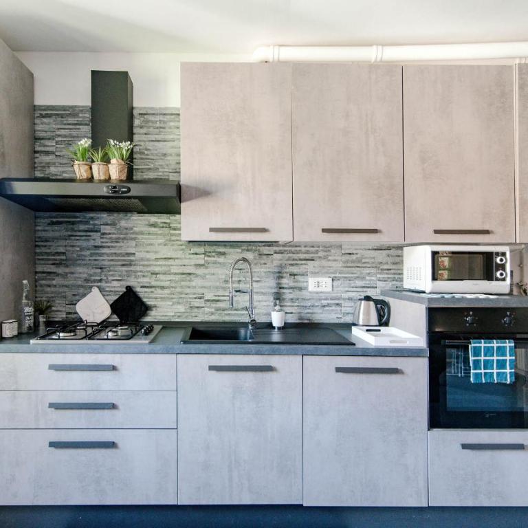 Grey Apartment Villa Olmo - Appartamento con 1 Camera da Letto - 7