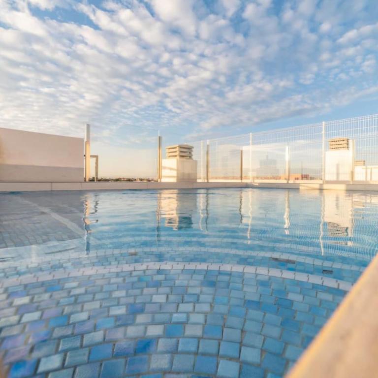 Luxury Penthouse - Rooftop Pool - 100m to the Sea - Two-Bedroom Apartment with Balcony and Terrace - 25
