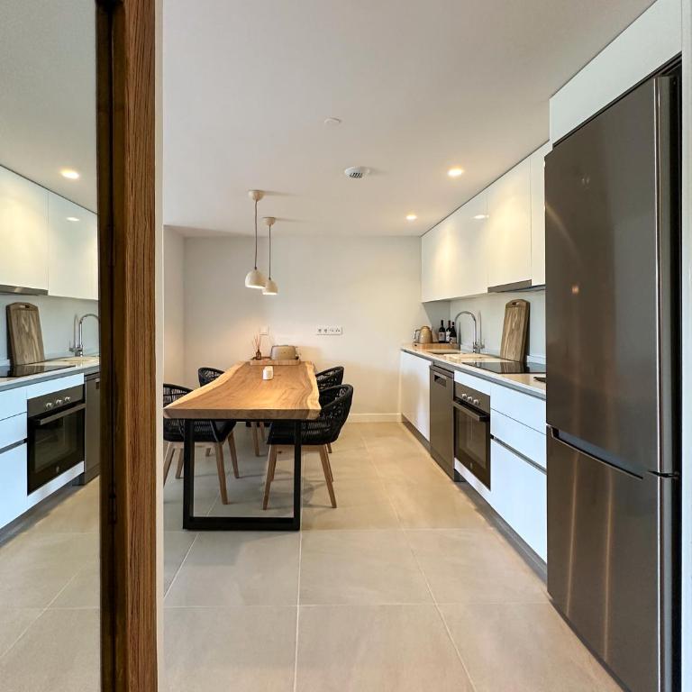 La Perla de Aranya Estepona - Two-Bedroom Apartment - 7