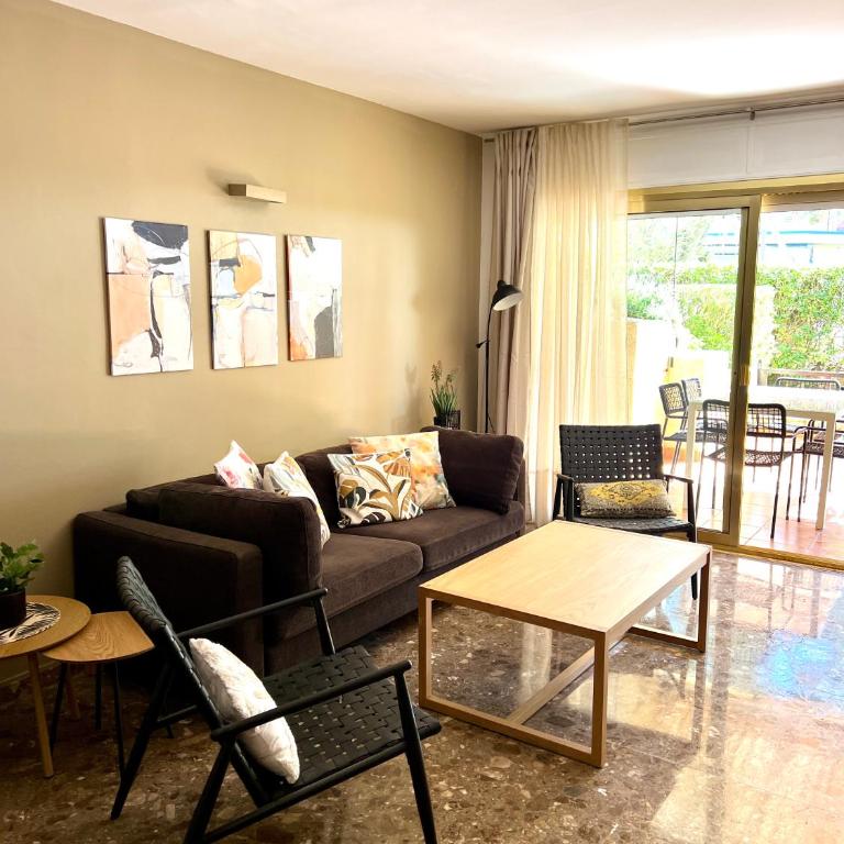 Homing Cap Salou 2 - Three-Bedroom Apartment - 2