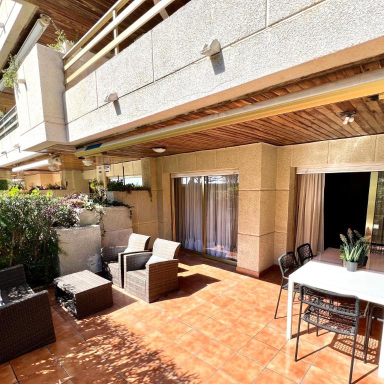 Homing Cap Salou 2 - Three-Bedroom Apartment - 3