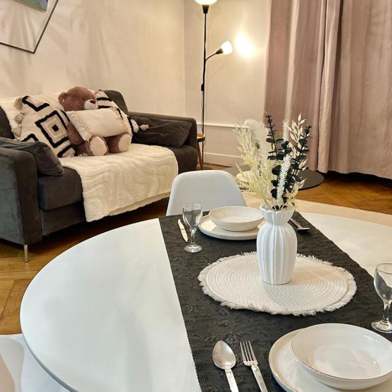 Résidence cosy Les Ambassadeurs - Centre Ville Aix les Bains - One-Bedroom Apartment - 1