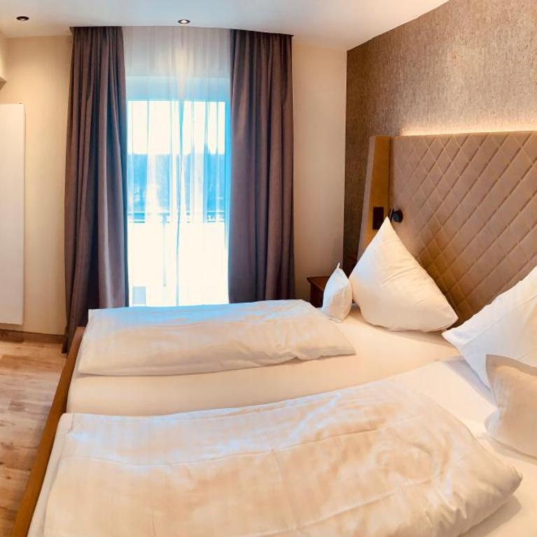 Parkhotel - Studio mit Balkon - 2