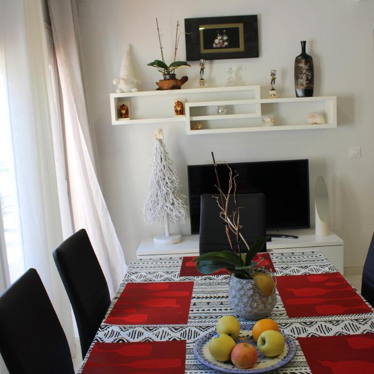 Residentium Spain-Rosemari - Three-Bedroom Apartment - 8