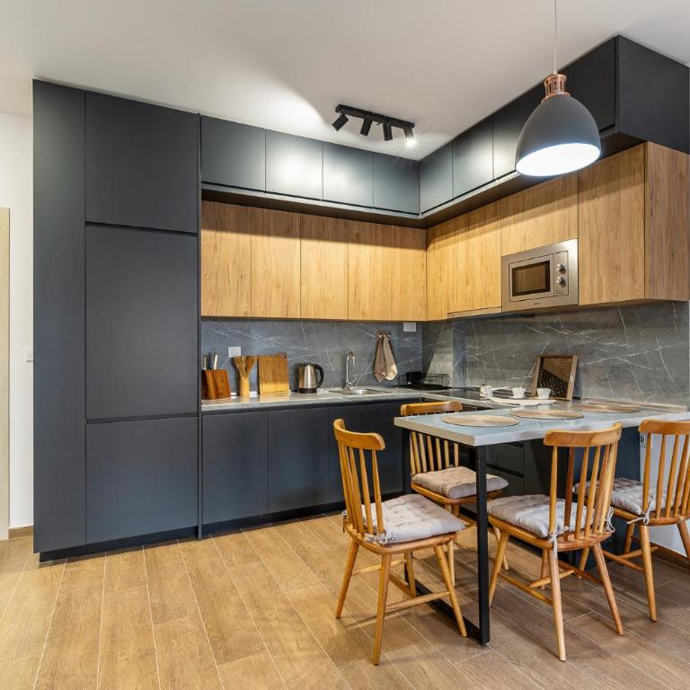 Warm-colored stylish apartment - Apartman sa 1 Spavaćom Sobom - 5