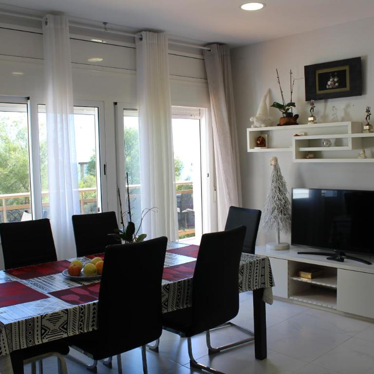 Residentium Spain-Rosemari - Three-Bedroom Apartment - 7