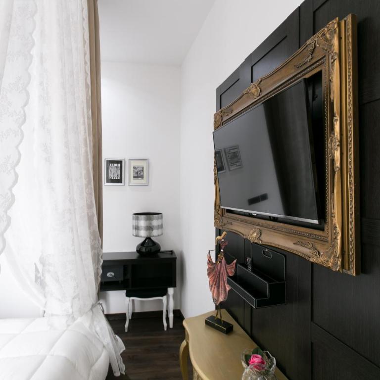 Aparthotel Dei Mercanti - Gold Apartment - 2