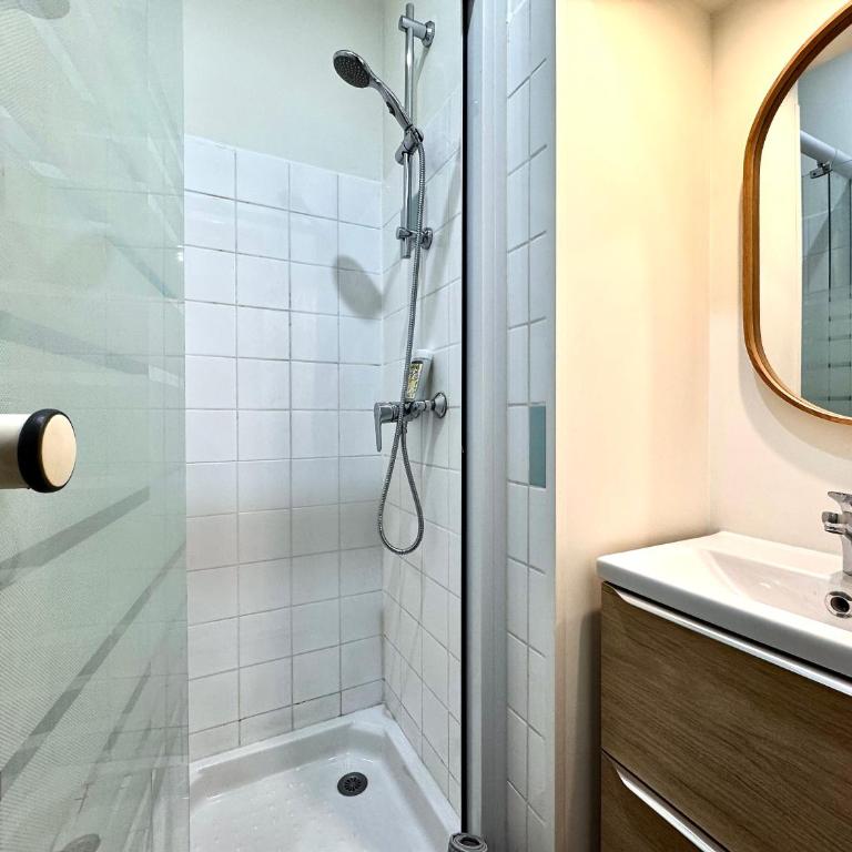 Antoine T2- 2 min Gare- Paisible - Appartamento con 1 Camera da Letto - 10