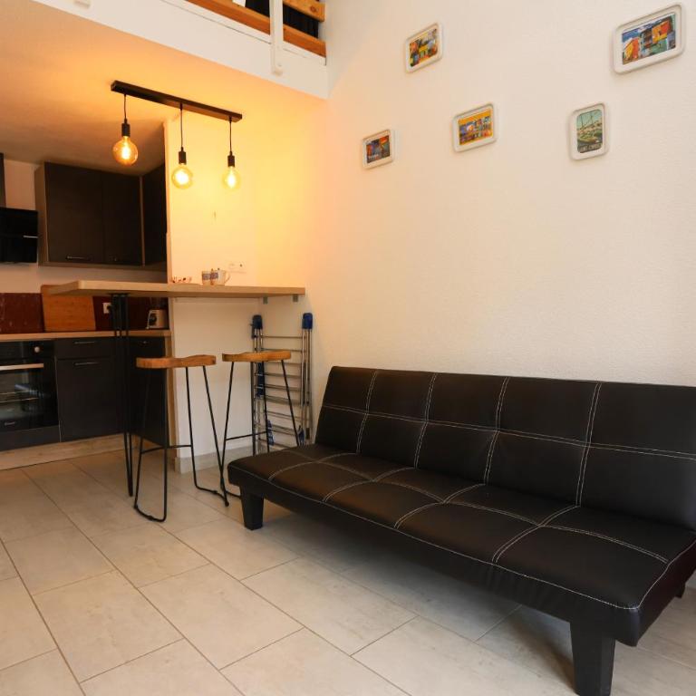 St Cyprien moderne maison T2 mezzanine proche plage - Vacation Home - 10