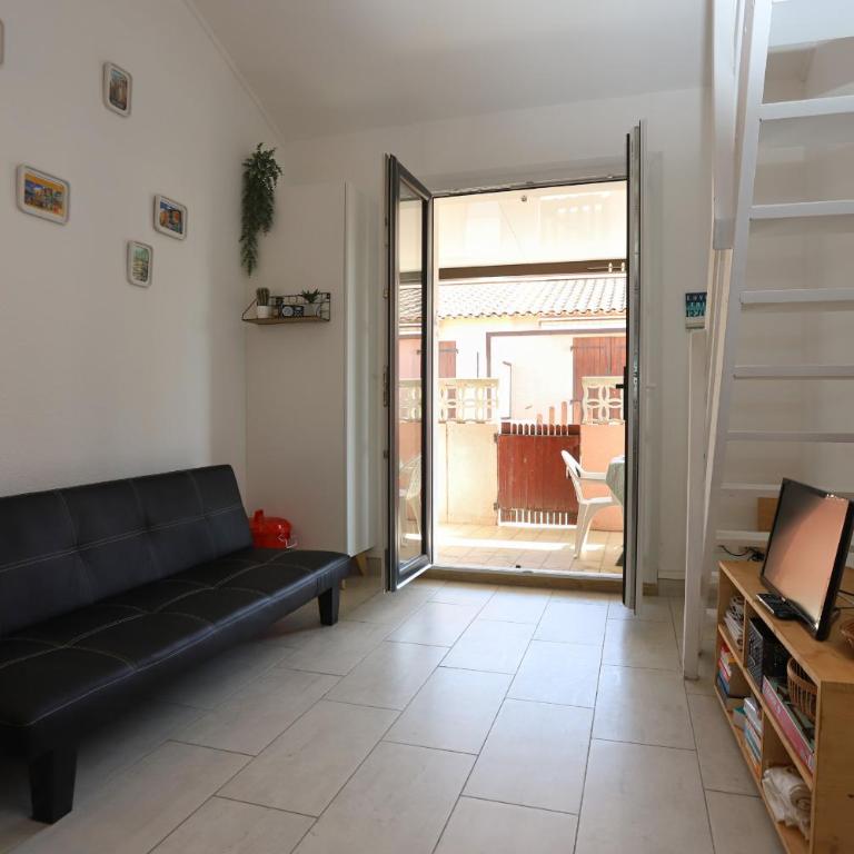 St Cyprien moderne maison T2 mezzanine proche plage - Vacation Home - 3