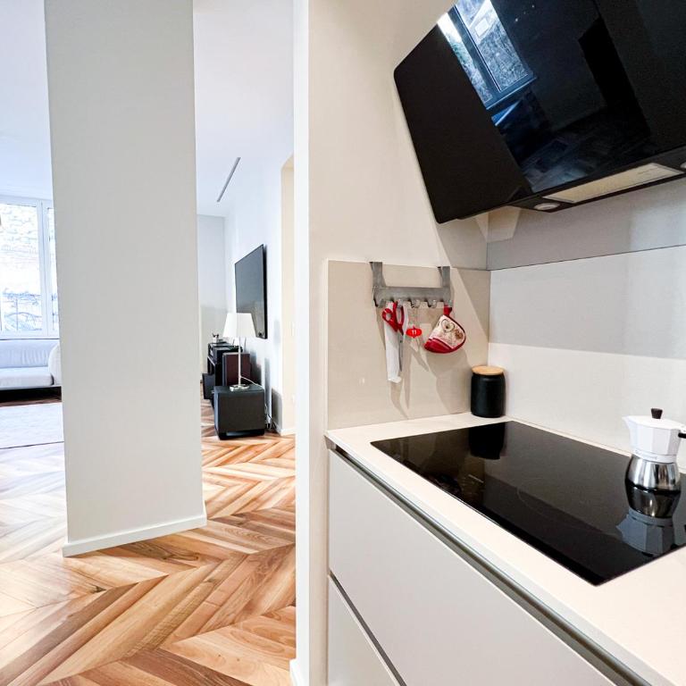 Genova Luxury Apartment - Appartamento con 2 Camere da Letto - 37