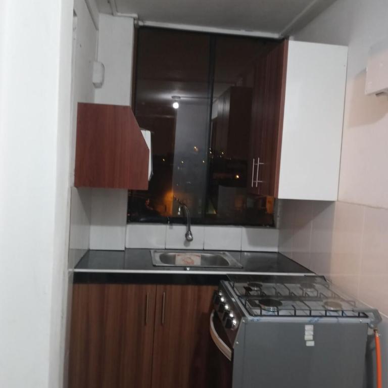 Studio with kitchen and Bathroom Near The Airport - Studio with Terrace - 4