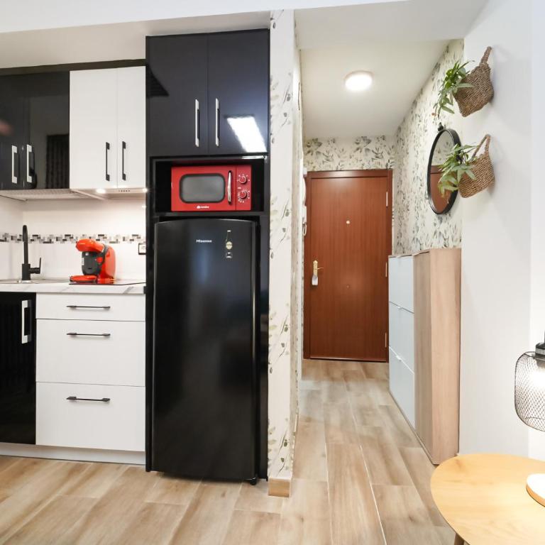 Apartamento Playa La Carihuela con Wi-Fi - Apartamento de 1 dormitorio - 6