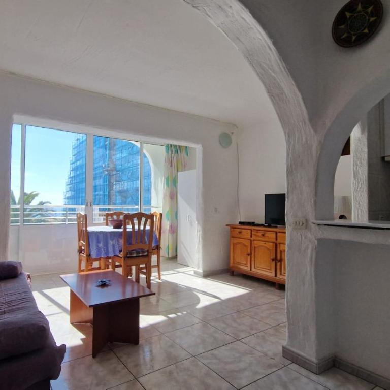 Apartamento cerca de la playa con vista - One-Bedroom Apartment - 10