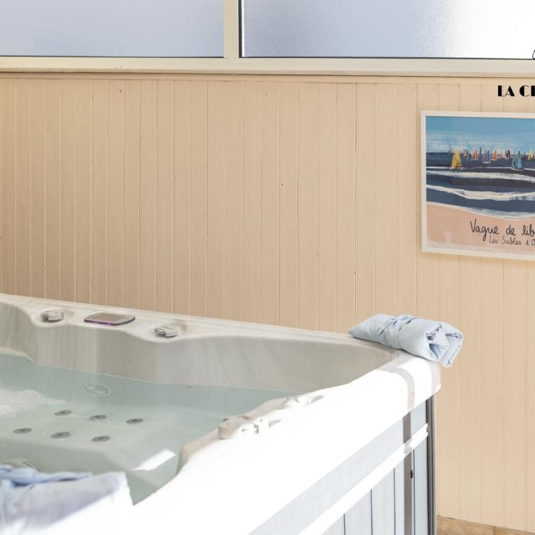 Villa LS - Agreable Villa avec piscine et jacuzzi - Villa avec Piscine Privée - 8