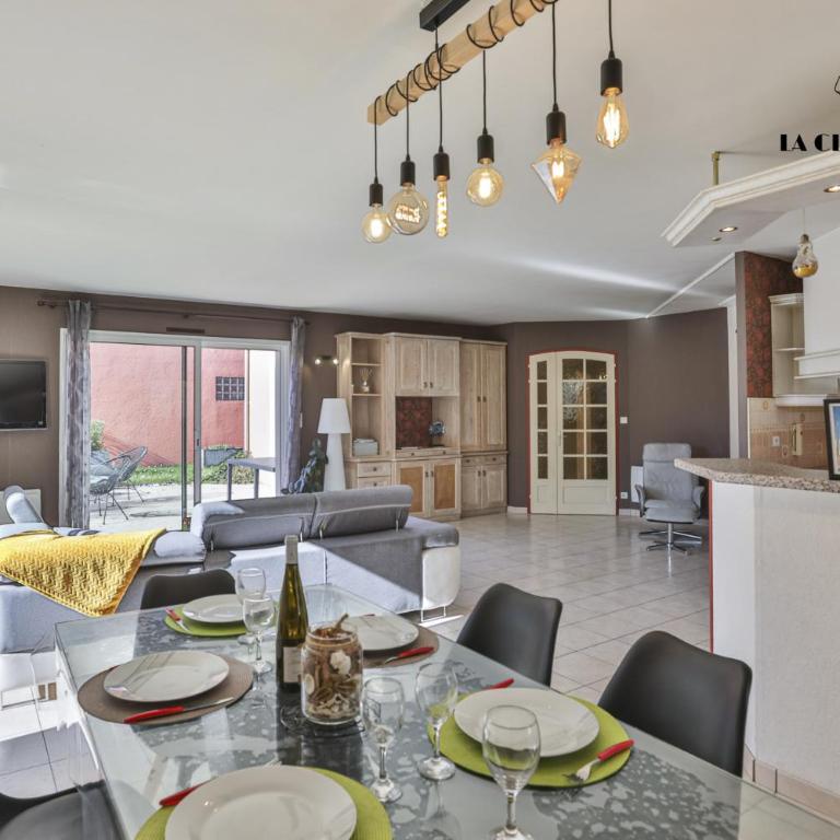 Villa LS - Agreable Villa avec piscine et jacuzzi - Villa avec Piscine Privée - 14