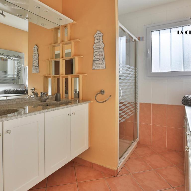 Villa LS - Agreable Villa avec piscine et jacuzzi - Villa avec Piscine Privée - 26