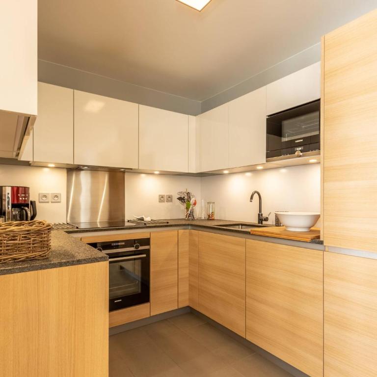 Appartement moderne 4 pièces avec piscine, spa, parking et accès direct aux pistes - FR-1-352-65 - Appartement (6 Adultes) - 7