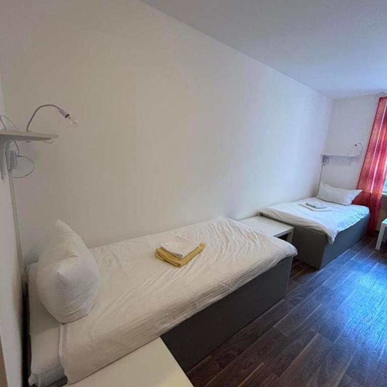 2-Rent Group Hostel Apartments SEN14 - Chambre Triple - 2