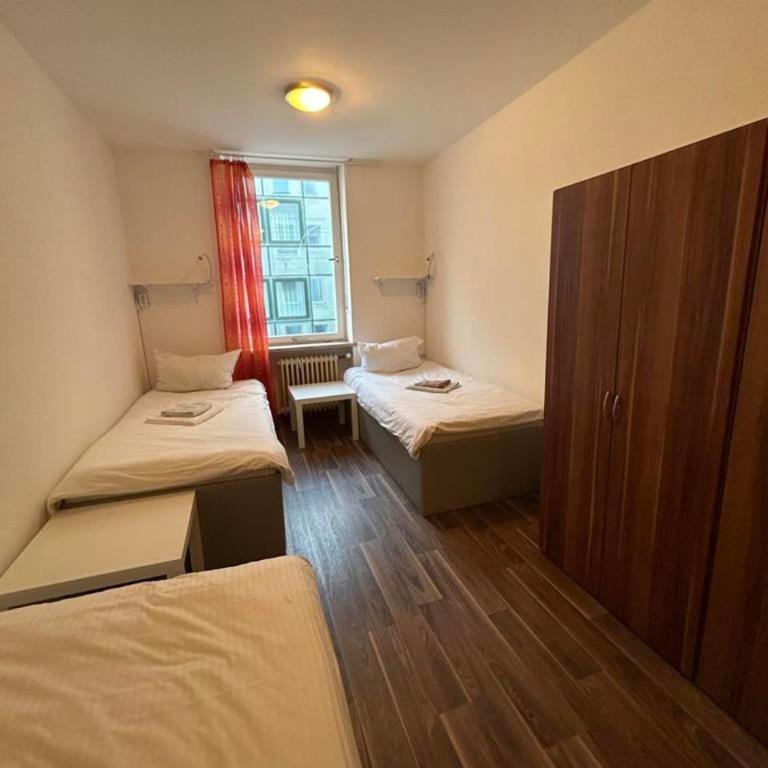 2-Rent Group Hostel Apartments SEN14 - Chambre Triple - 1