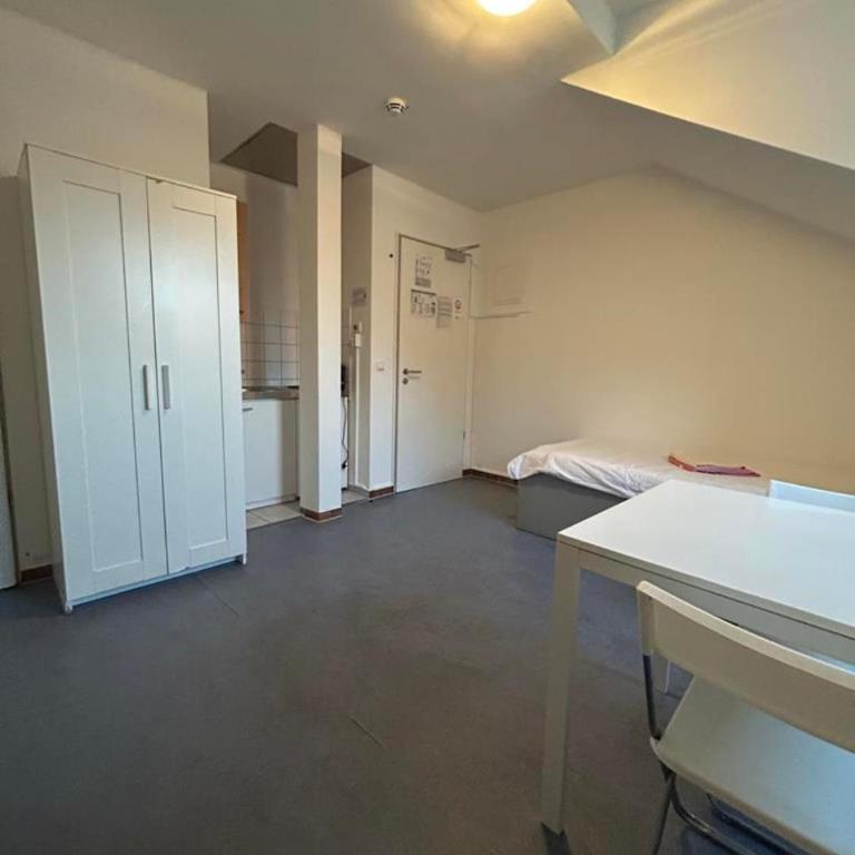 2-Rent Group Hostel Apartments SEN14 - Chambre Double - 1