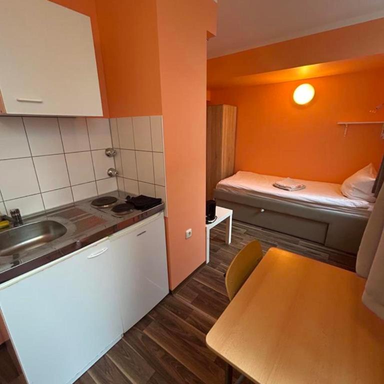 2-Rent Group Hostel Apartments SEN14 - Chambre Simple - 1