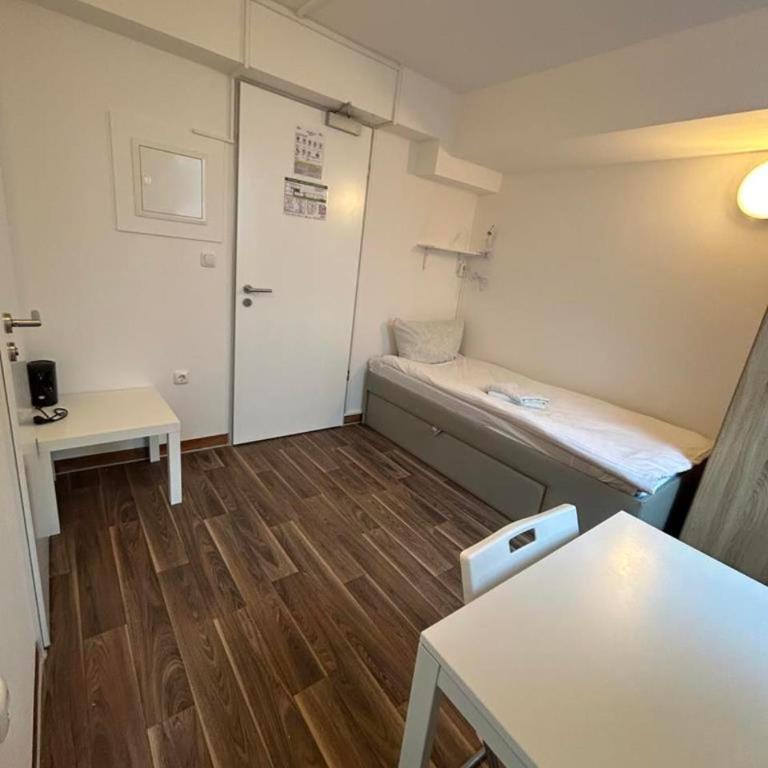 2-Rent Group Hostel Apartments SEN14 - Chambre Simple - 2