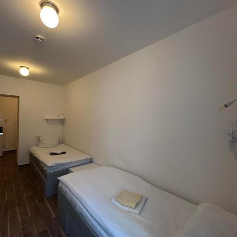 2-Rent Group Hostel Apartments SEN14 - Chambre Triple - 1