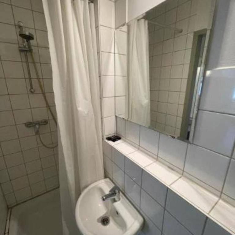 2-Rent Group Hostel Apartments SEN14 - Chambre Triple - 3