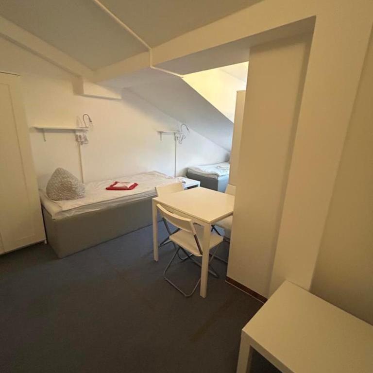 2-Rent Group Hostel Apartments SEN14 - Chambre Triple - 3