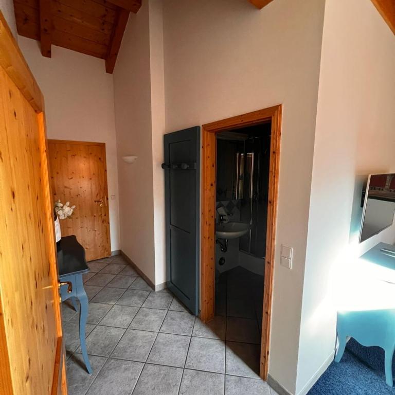 Ferienwohnung Kaiserblick Garmisch-Partenkirchen - Apartment mit 3 Schlafzimmern - 78
