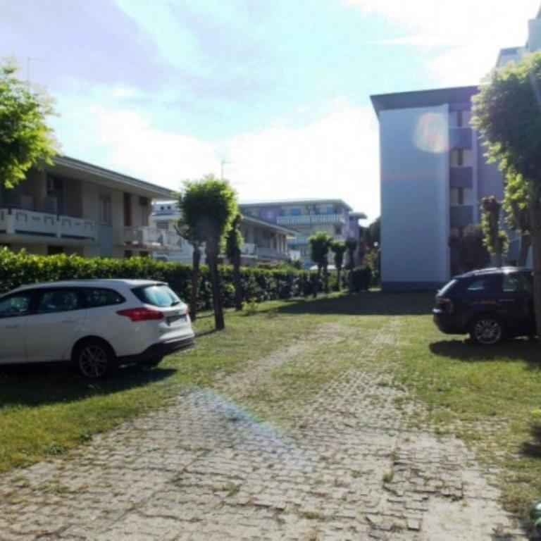 Seaside retreat with terrace in Bibione - Appartamento - 14