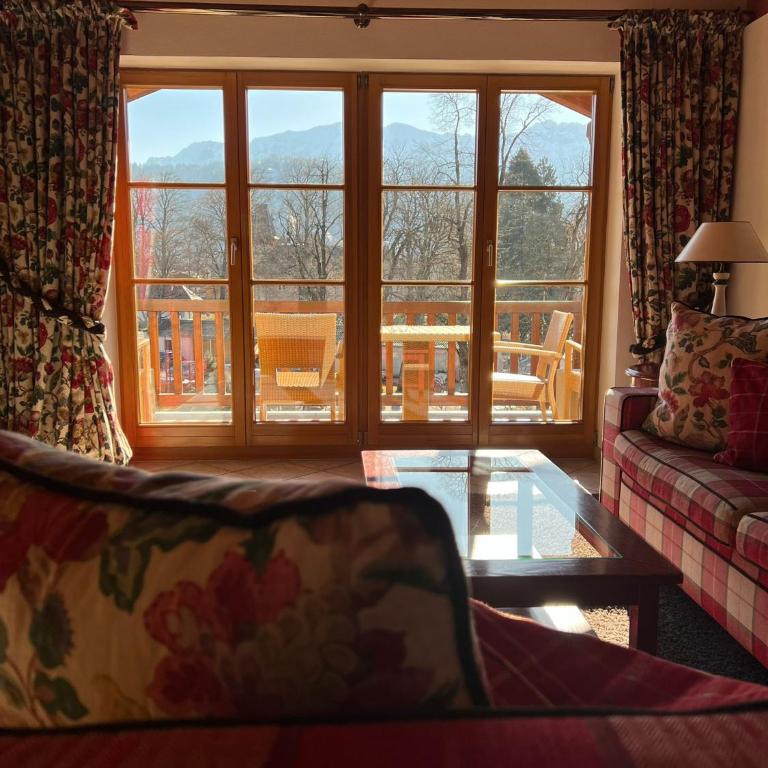 Ferienwohnung Kaiserblick Garmisch-Partenkirchen - Apartment mit 3 Schlafzimmern - 95