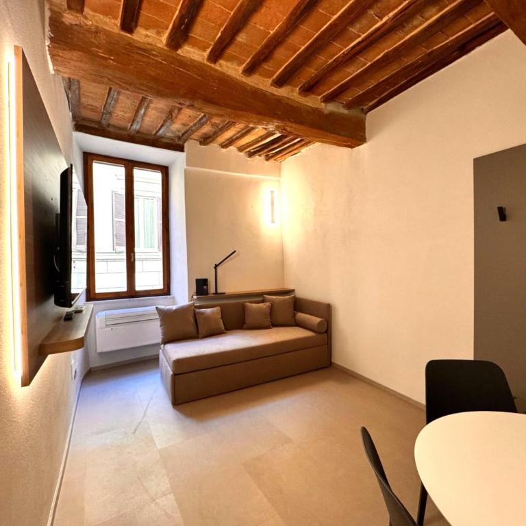 Modern Pendola Near the Duomo - One-Bedroom Apartment - 11