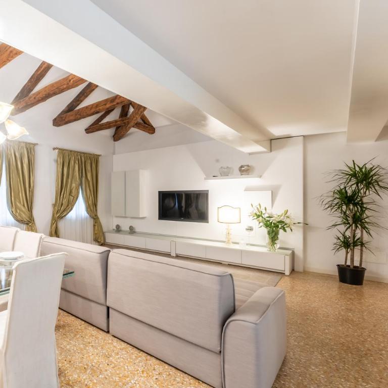 San Teodoro Palace - Luxury Apartments - Luxury Two-Bedroom Design Apartment - 5