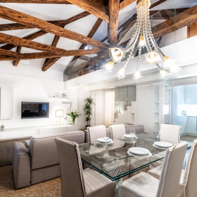 San Teodoro Palace - Luxury Apartments - Luxury Two-Bedroom Design Apartment - 11