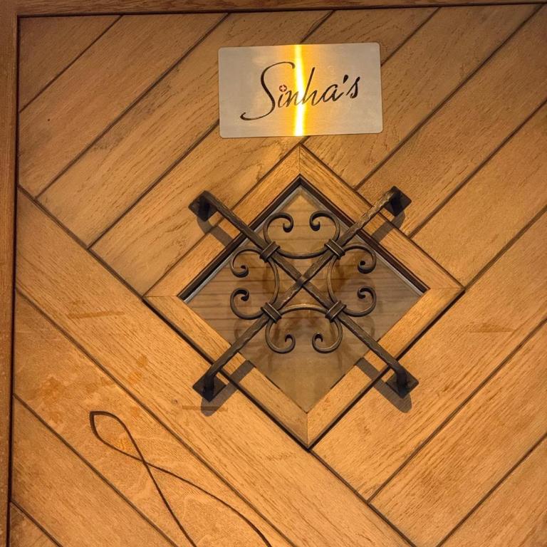 Chalet Maithili Lauterbrunnen -152-Year-Old Majestic Chalet - Chalet - 69