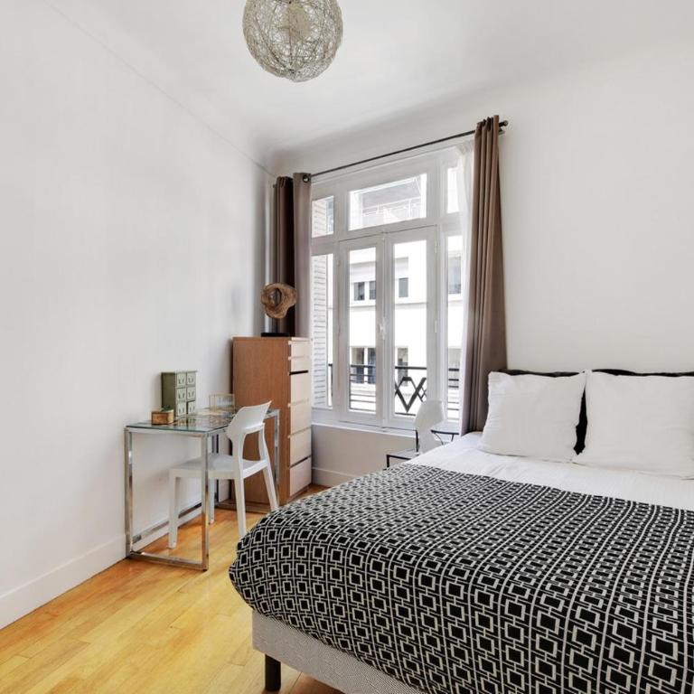Moderne 3 pièces au coeur des Champs-Elysées - Apartamento de 2 dormitorios - 2