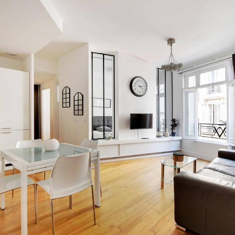 Moderne 3 pièces au coeur des Champs-Elysées - Apartamento de 2 dormitorios - 3